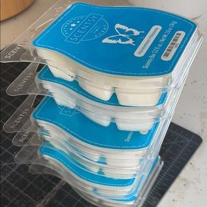 Honeymoon hideaway scentsy